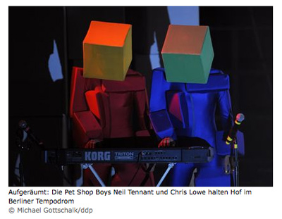 Aufgeräumt: Die Pet Shop Boys Neil Tennant und Chris Lowe halten Hof im Berliner Tempodrom